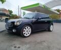 Черный Мини Купер, объемом двигателя 1.6 л и пробегом 170 тыс. км за 8000 $, фото 1 на Automoto.ua