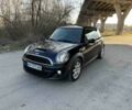 Черный Мини Купер, объемом двигателя 1.6 л и пробегом 134 тыс. км за 7600 $, фото 1 на Automoto.ua