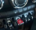 Черный Мини Купер, объемом двигателя 1.5 л и пробегом 171 тыс. км за 8500 $, фото 9 на Automoto.ua