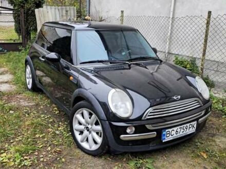 Чорний Міні Cooper, об'ємом двигуна 1.6 л та пробігом 125 тис. км за 4500 $, фото 1 на Automoto.ua