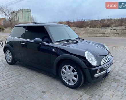 Чорний Міні Cooper, об'ємом двигуна 1.6 л та пробігом 250 тис. км за 4300 $, фото 1 на Automoto.ua