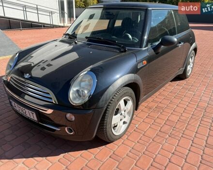Чорний Міні Cooper, об'ємом двигуна 1.6 л та пробігом 209 тис. км за 4400 $, фото 1 на Automoto.ua