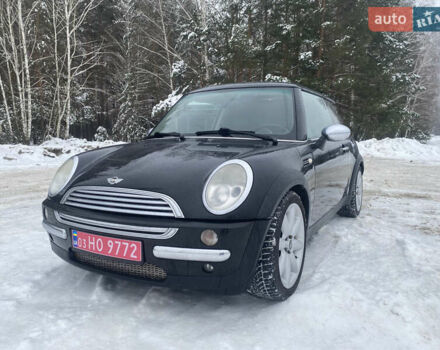 Черный Мини Купер, объемом двигателя 1.6 л и пробегом 280 тыс. км за 5500 $, фото 1 на Automoto.ua
