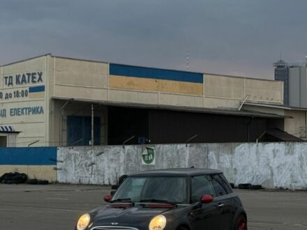 Чорний Міні Cooper, об'ємом двигуна 1.6 л та пробігом 151 тис. км за 4600 $, фото 1 на Automoto.ua
