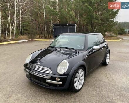 Черный Мини Купер, объемом двигателя 0 л и пробегом 274 тыс. км за 5500 $, фото 1 на Automoto.ua