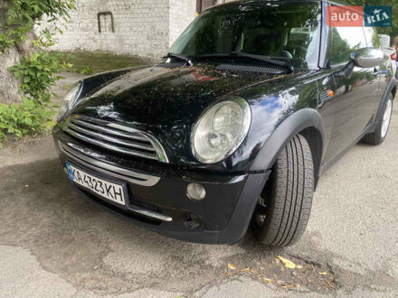 Мини Купер 2005 в Киеве на Automoto.ua Черный Мини Купер, объемом двигателя 1.6 л и пробегом 219 тыс. км за 3200 $, фото 1 на Automoto.ua