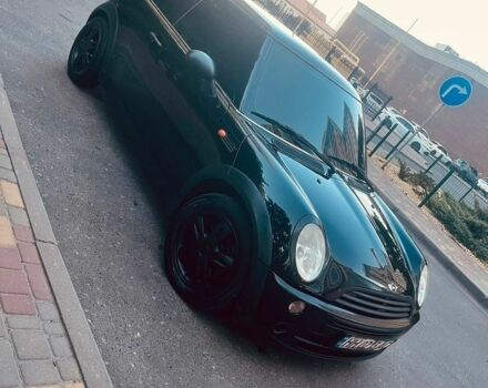 Чорний Міні Cooper, об'ємом двигуна 1.6 л та пробігом 143 тис. км за 4800 $, фото 1 на Automoto.ua