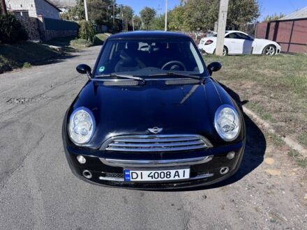 Чорний Міні Cooper, об'ємом двигуна 1.6 л та пробігом 220 тис. км за 3912 $, фото 1 на Automoto.ua