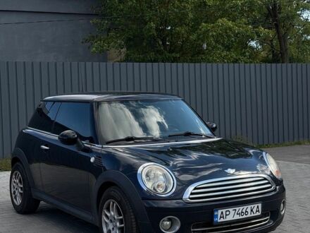 Чорний Міні Cooper, об'ємом двигуна 1.4 л та пробігом 223 тис. км за 5200 $, фото 1 на Automoto.ua
