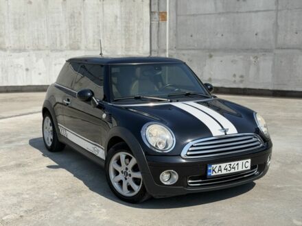 Чорний Міні Cooper, об'ємом двигуна 1.6 л та пробігом 178 тис. км за 4400 $, фото 1 на Automoto.ua