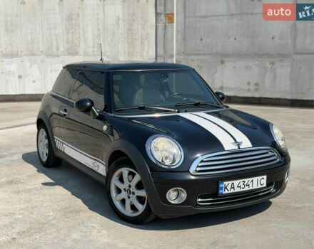 Чорний Міні Cooper, об'ємом двигуна 1.6 л та пробігом 178 тис. км за 3850 $, фото 1 на Automoto.ua