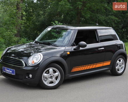 Чорний Міні Cooper, об'ємом двигуна 1.6 л та пробігом 170 тис. км за 7900 $, фото 1 на Automoto.ua