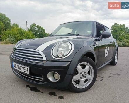 Чорний Міні Cooper, об'ємом двигуна 1.6 л та пробігом 186 тис. км за 6600 $, фото 1 на Automoto.ua