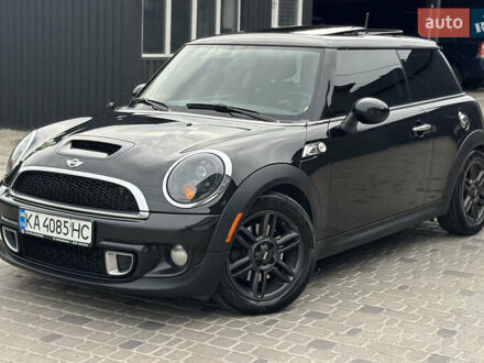 Чорний Міні Cooper, об'ємом двигуна 1.6 л та пробігом 198 тис. км за 8200 $, фото 1 на Automoto.ua