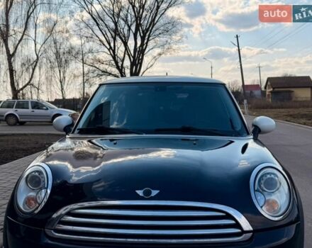 Чорний Міні Cooper, об'ємом двигуна 1.6 л та пробігом 224 тис. км за 8500 $, фото 1 на Automoto.ua