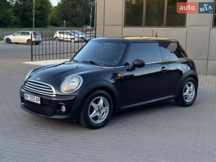 Чорний Міні Cooper, об'ємом двигуна 1.6 л та пробігом 355 тис. км за 4700 $, фото 1 на Automoto.ua