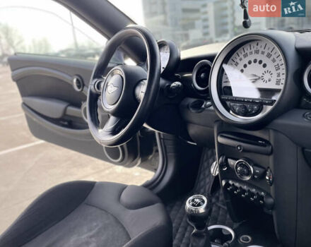 Черный Мини Купер, объемом двигателя 2 л и пробегом 222 тыс. км за 9966 $, фото 1 на Automoto.ua