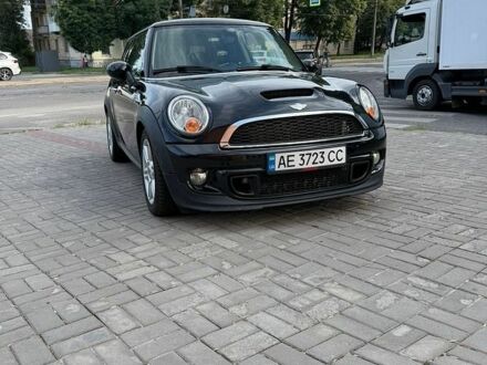 Чорний Міні Cooper, об'ємом двигуна 1.6 л та пробігом 105 тис. км за 8500 $, фото 1 на Automoto.ua