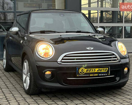 Черный Мини Купер, объемом двигателя 1.6 л и пробегом 272 тыс. км за 6800 $, фото 1 на Automoto.ua