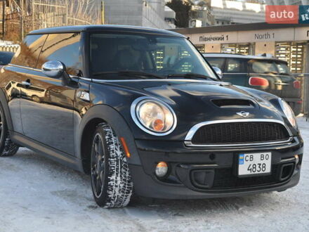 Чорний Міні Cooper, об'ємом двигуна 1.6 л та пробігом 123 тис. км за 8900 $, фото 1 на Automoto.ua