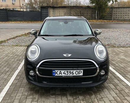 Чорний Міні Cooper, об'ємом двигуна 1.5 л та пробігом 163 тис. км за 12500 $, фото 1 на Automoto.ua