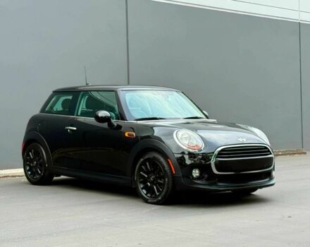 Чорний Міні Cooper, об'ємом двигуна 1.5 л та пробігом 92 тис. км за 4000 $, фото 1 на Automoto.ua