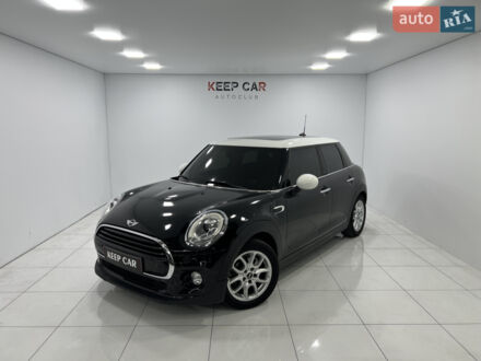 Чорний Міні Cooper, об'ємом двигуна 1.5 л та пробігом 90 тис. км за 11900 $, фото 1 на Automoto.ua