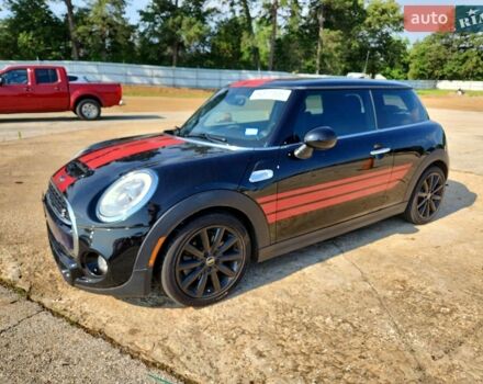Чорний Міні Cooper, об'ємом двигуна 2 л та пробігом 121 тис. км за 2100 $, фото 1 на Automoto.ua
