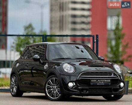 Чорний Міні Cooper, об'ємом двигуна 2 л та пробігом 109 тис. км за 16900 $, фото 1 на Automoto.ua