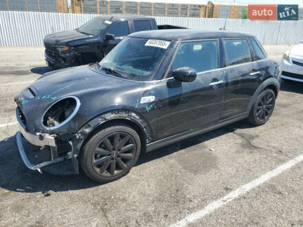 Мини Купер 2021 в Киеве на Automoto.ua Черный Мини Купер, объемом двигателя 2 л и пробегом 47 тыс. км за 8500 $, фото 1 на Automoto.ua