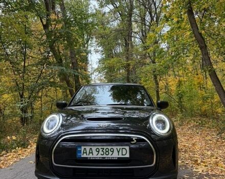 Чорний Міні Cooper, об'ємом двигуна 0 л та пробігом 38 тис. км за 23900 $, фото 1 на Automoto.ua