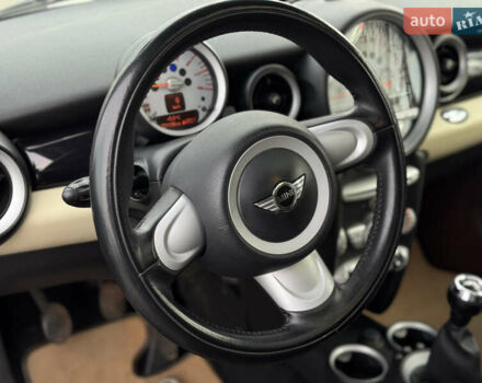 Коричневый Мини Купер, объемом двигателя 1.6 л и пробегом 211 тыс. км за 6700 $, фото 11 на Automoto.ua