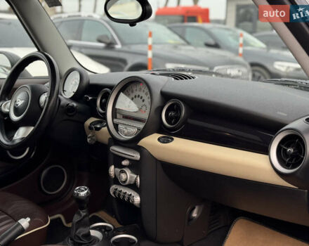 Коричневый Мини Купер, объемом двигателя 1.6 л и пробегом 211 тыс. км за 6700 $, фото 7 на Automoto.ua