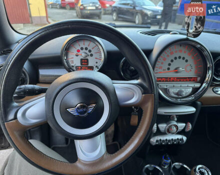 Коричневый Мини Купер, объемом двигателя 1.6 л и пробегом 115 тыс. км за 5800 $, фото 9 на Automoto.ua