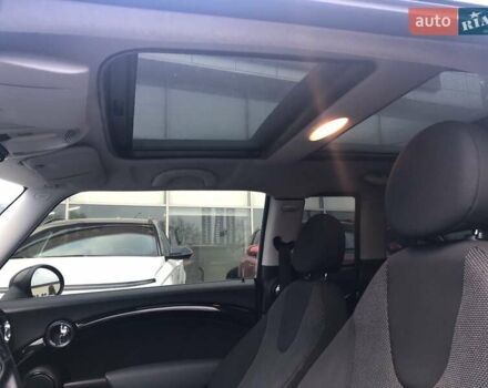 Міні Cooper 2009 у Полтаві на Automoto.ua Коричневий Міні Cooper, об'ємом двигуна 1.4 л та пробігом 176 тис. км за 5900 $, фото 7 на Automoto.ua