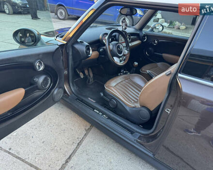 Коричневый Мини Купер, объемом двигателя 1.6 л и пробегом 115 тыс. км за 5800 $, фото 8 на Automoto.ua