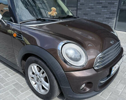 Коричневий Міні Cooper, об'ємом двигуна 1.6 л та пробігом 304 тис. км за 7400 $, фото 5 на Automoto.ua