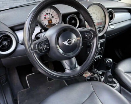 Коричневий Міні Cooper, об'ємом двигуна 1.6 л та пробігом 304 тис. км за 7400 $, фото 7 на Automoto.ua