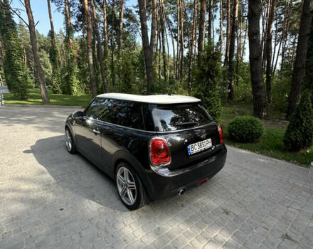 Коричневий Міні Cooper, об'ємом двигуна 1.5 л та пробігом 106 тис. км за 16000 $, фото 3 на Automoto.ua