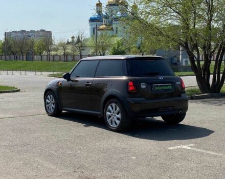 Коричневий Міні Cooper, об'ємом двигуна 0.16 л та пробігом 132 тис. км за 12450 $, фото 4 на Automoto.ua