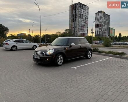 Коричневий Міні Cooper, об'ємом двигуна 1.6 л та пробігом 187 тис. км за 7500 $, фото 1 на Automoto.ua