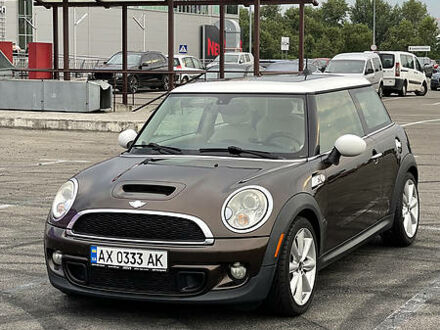 Мини Купер 2010 в Киеве на Automoto.ua Коричневый Мини Купер, объемом двигателя 1.6 л и пробегом 205 тыс. км за 9000 $, фото 1 на Automoto.ua