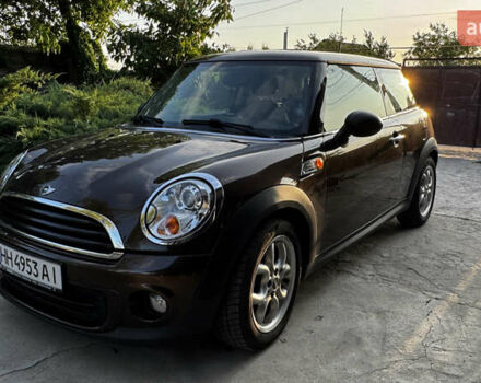 Коричневий Міні Cooper, об'ємом двигуна 1.6 л та пробігом 214 тис. км за 7900 $, фото 1 на Automoto.ua