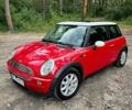 Червоний Міні Cooper, об'ємом двигуна 1.6 л та пробігом 237 тис. км за 5000 $, фото 3 на Automoto.ua