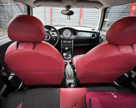 Красный Мини Купер, объемом двигателя 1.6 л и пробегом 136 тыс. км за 4999 $, фото 8 на Automoto.ua