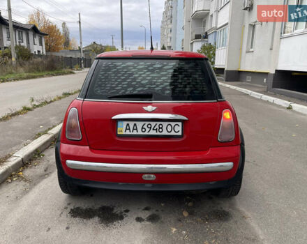 Червоний Міні Cooper, об'ємом двигуна 1.36 л та пробігом 232 тис. км за 5200 $, фото 5 на Automoto.ua