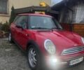 Червоний Міні Cooper, об'ємом двигуна 1.4 л та пробігом 240 тис. км за 3900 $, фото 1 на Automoto.ua