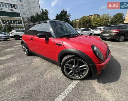 Красный Мини Купер, объемом двигателя 1.6 л и пробегом 260 тыс. км за 4200 $, фото 7 на Automoto.ua