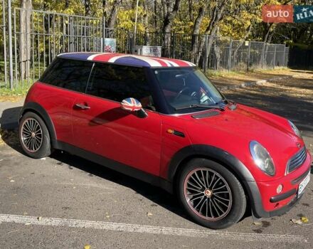 Красный Мини Купер, объемом двигателя 1.6 л и пробегом 197 тыс. км за 3700 $, фото 1 на Automoto.ua