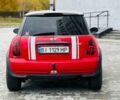 Красный Мини Купер, объемом двигателя 1.6 л и пробегом 245 тыс. км за 4850 $, фото 5 на Automoto.ua